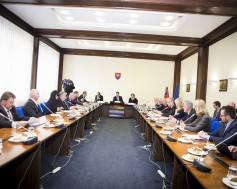 170315 Rada vlady pre export a investicie 06